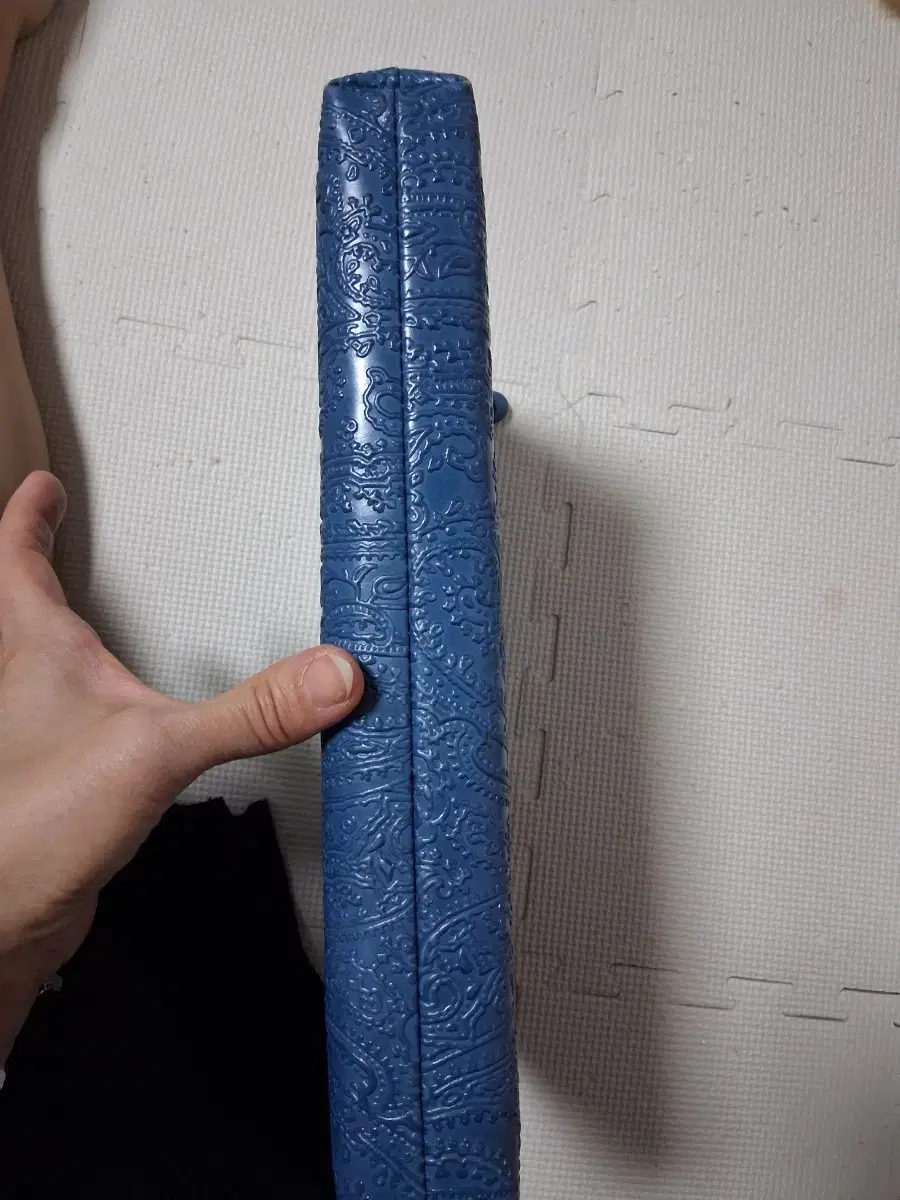 thumbnail-2